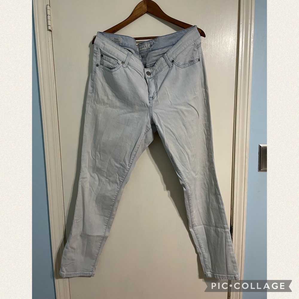 Torrid light wash skinny jeans